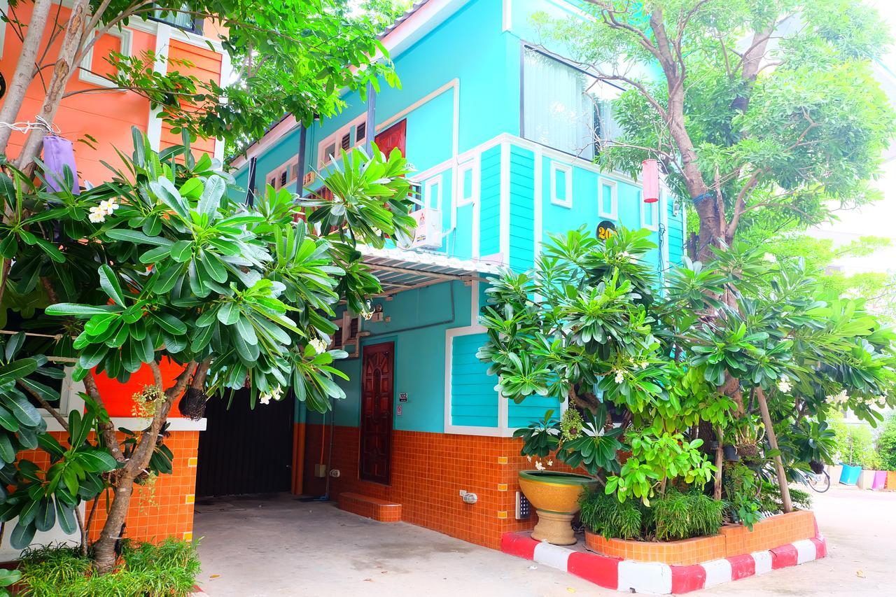 Rak Kun Resort 2 Nakhon Sawan Buitenkant foto